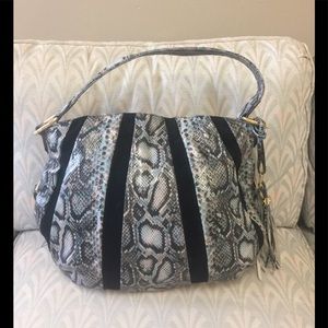 ❤️Aimee Kestenberg Snakeskin And Suede Hobo Bag.